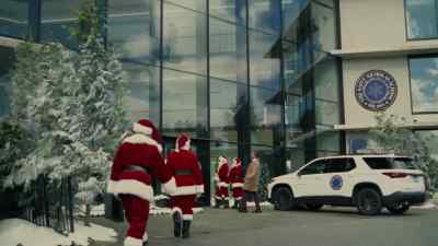 (tense music continues) - The Santa Class
