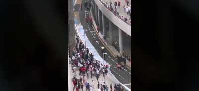 [tense music playing] - The Final: Attack on Wembley