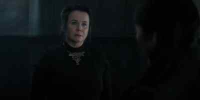 (tense music playing) - Dune: Prophecy