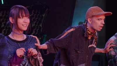 [tense music] - The Boulet Brothers' Dragula: Titans