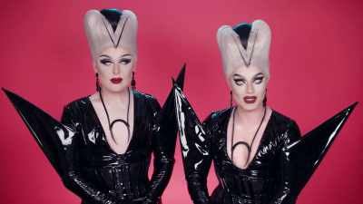 [tense music] - The Boulet Brothers' Dragula: Titans