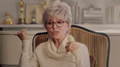 Ter que se autoanalisar
e encontrar valor em si mesmo - Rita Moreno: Just a Girl Who Decided to Go for It
