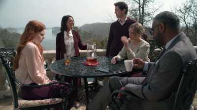  (teresa): Let me know
 if you need anything, okay? - The Perfect In-Laws