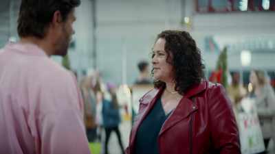 Teri... what is happening? - Reindeer Games Homecoming