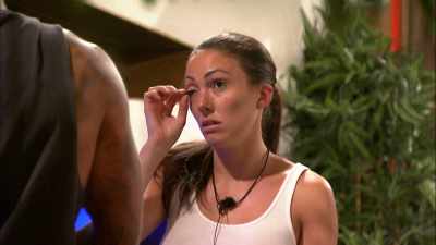 TERRY: About what‐‐
about apparently you, like‐‐ - Love Island