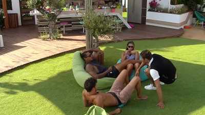 TERRY: It's just hard
because Alex is my best mate - Love Island