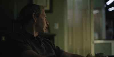 - Terry Maitland.
- Uh-huh. - The Outsider
