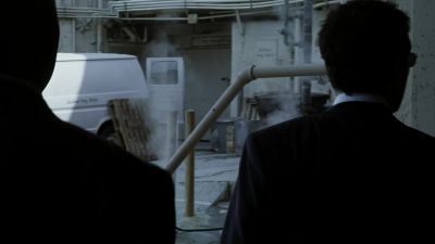 Terry, why don't you
check for other entrances. - Numb3rs