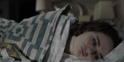 Tess?
I'm sleeping. - The In Between