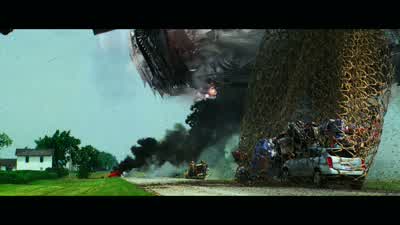 Tessa, get out! - Transformers: Age of Extinction