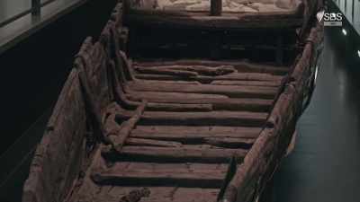Testaments to this nonstop maritime
and river traffic - Roman Megastructures