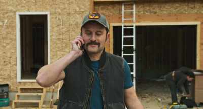 Text? Oh, you mean like,
uh, mail text? Yeah. - Super Troopers 2