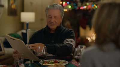 Th-this is an internal memo - Holiday Crashers