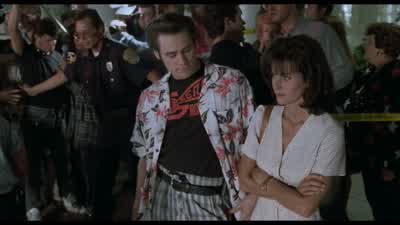 Θα σου πω τι πιστεύω. - Ace Ventura: Pet Detective