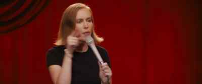 Than me. I am allergic - Hannah Einbinder: Everything Must Go