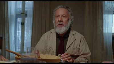 -Thank you again.
-While you're staying here, - The Meyerowitz Stories