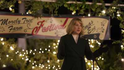 Thank you ladies and gentlemen
for being here tonight - The Picture of Christmas