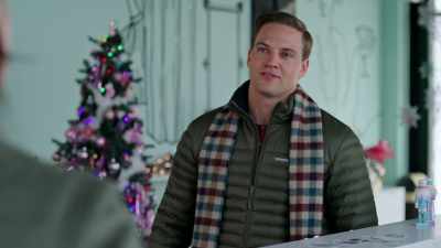 - Thank you. And I would
really appreciate it - A Sprinkle of Christmas