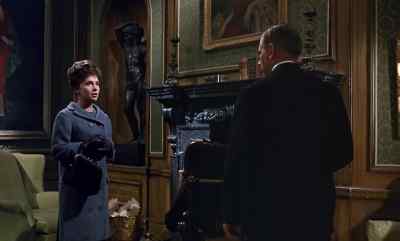 Thank you, Baines. - Woman of Straw