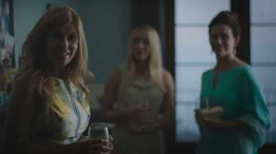 -Thank you for being here.
-Thank you. - Beatriz at Dinner