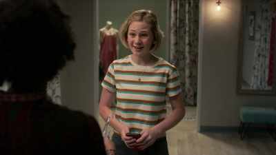 - Thank you.
- [cell phone ringing] - Life by Ella