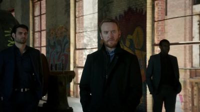 Thank you for coming,
Mr. Holmes. - Elementary