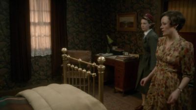 Thank you for coming, Nurse. - Call the Midwife
