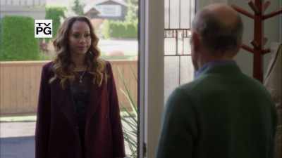 Thank you for coming over,
I-I didn't know who else to call. - Morning Show Mysteries: A Murder in Mind