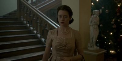 - Thank you.
- Do a level check, please. - The Crown