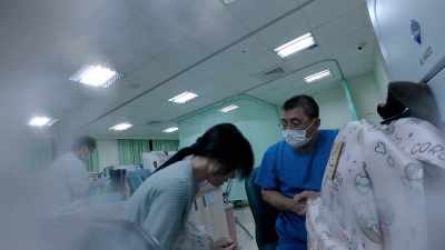 - Thank you, doctor.
- But Ms. Li, - Incantation