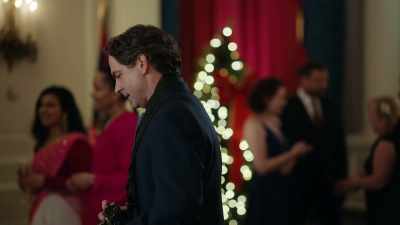 Thank you
for coming tonight, - A Royal Christmas Crush
