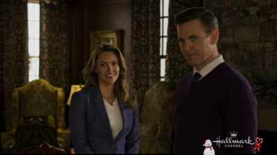 - Thank you.
- Good work. - Christmas Wishes & Mistletoe Kisses