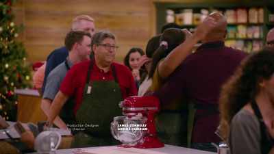 - Thank you, guys.
- Hug. - Baking It