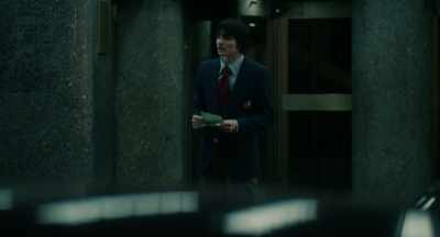 - Thank you.
- Hey, wait. If it's live, - Saturday Night