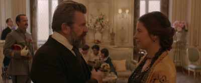 -Thank you.
-I thank you. - Queen Marie of Romania