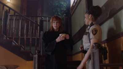 Thank you. Let's get
this show on the road. - Reba McEntire's The Hammer