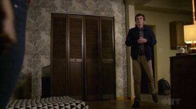 Thank you for letting me crash. - The Good Doctor