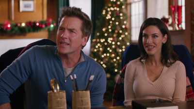 Thank you so much for coming so early. - I'm Glad It's Christmas