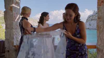 Thank you so much for
lending me the veil. - The Wedding Veil Journey