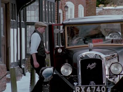 Thank you so much, sir. Thank you. - Agatha Christie's Poirot