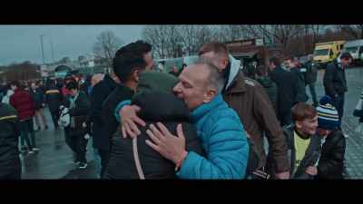 -Thank you so much.
-Well done, well done. Hi. - Take Us Home: Leeds United