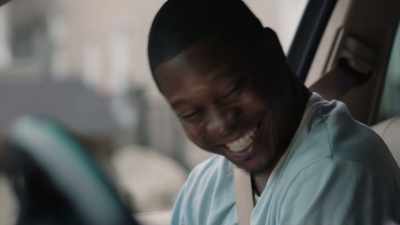 - Thank you, officer.
- [laughing] - The Chi