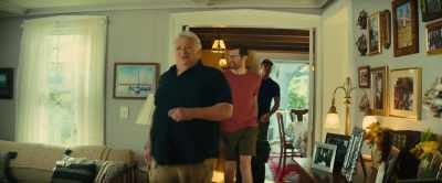 Thank you. Oh, my God.
This house is so beautiful. - Bros