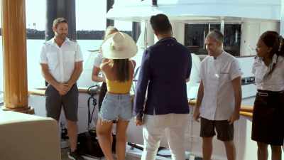 - Thank you.
- Oh, thanks! - Below Deck Down Under