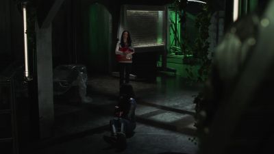 Thank you, Oliver. - Supergirl