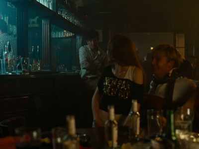 - Thank you, Ollie. Oh, my God. - Saltburn