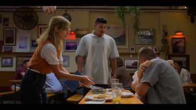 -Thank you.
-(SANTI GROANS) Bye-bye, JJ. - Bump