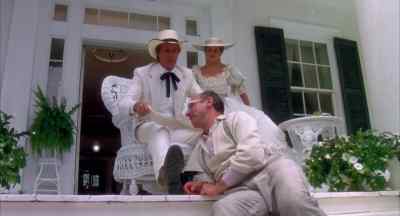 - Thank you, sir.
- Quiet down. - Fletch Lives