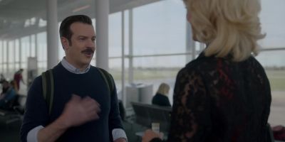 - Thank you.
- Thank you. - Ted Lasso