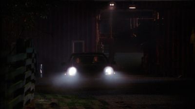 Thank you for the lift. - Smallville